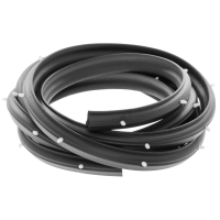 Trunk weatherstrip with clips